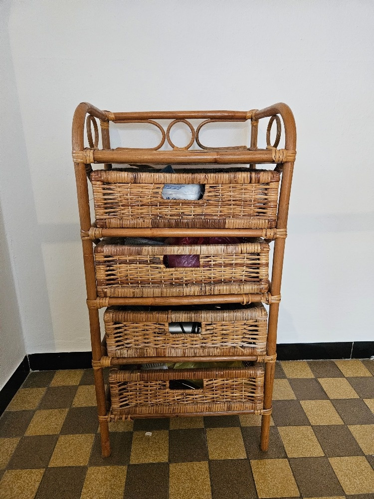 Ratanová skříňka - koupelna