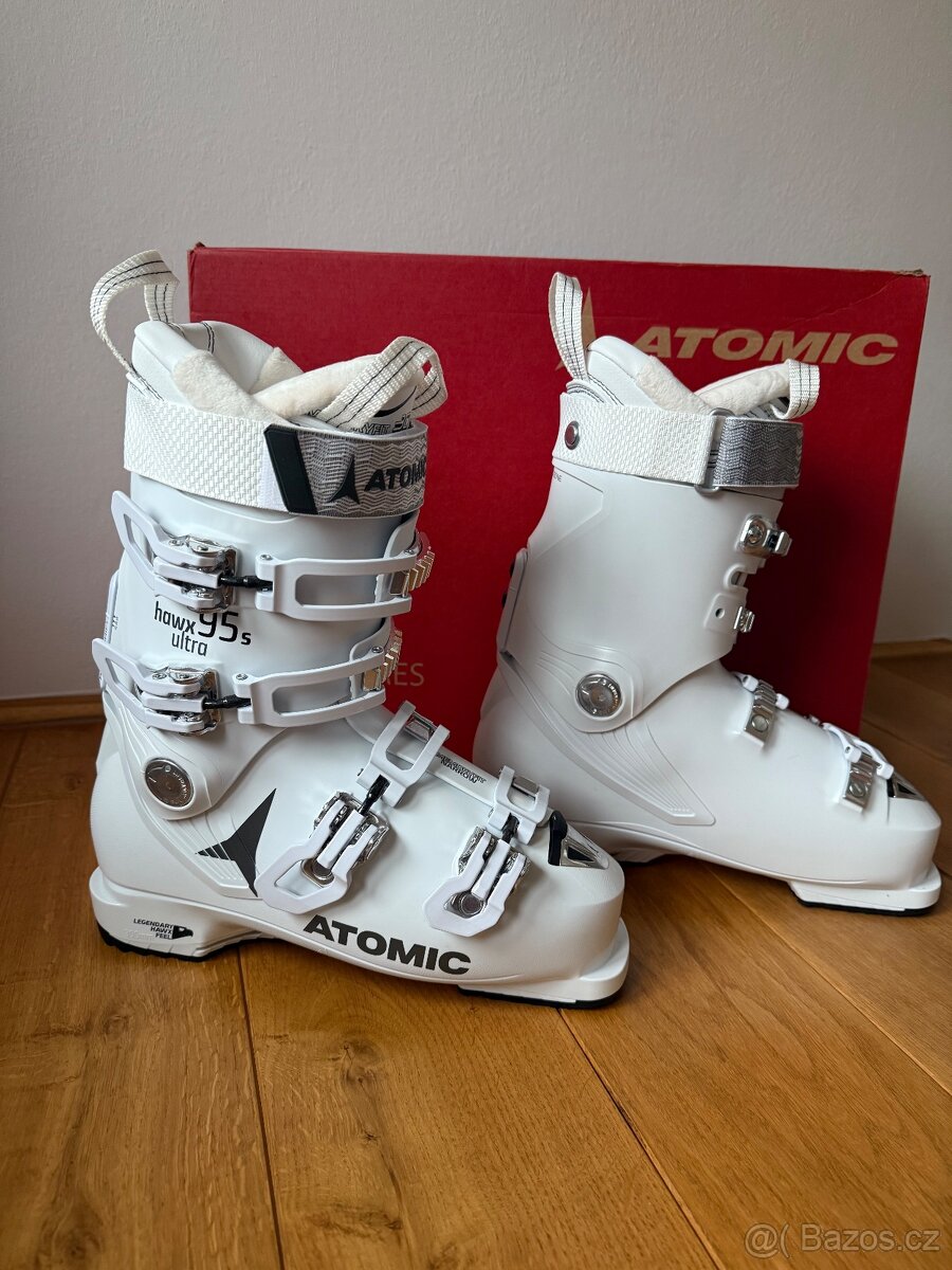 Dámské lyžáky Atomic 26-26,5