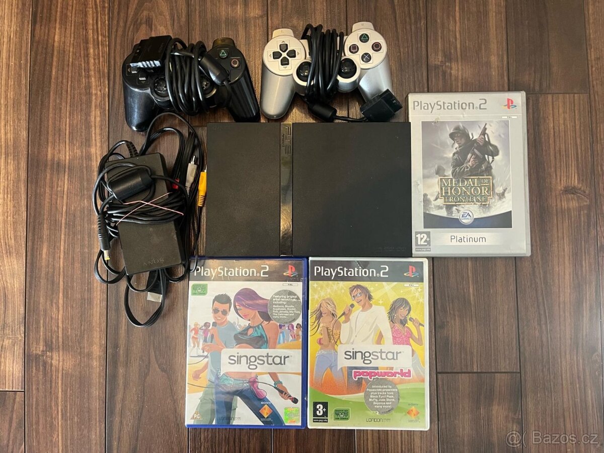 PLAYSTATION 2 + 3HRY + 2x OVLADAČ
