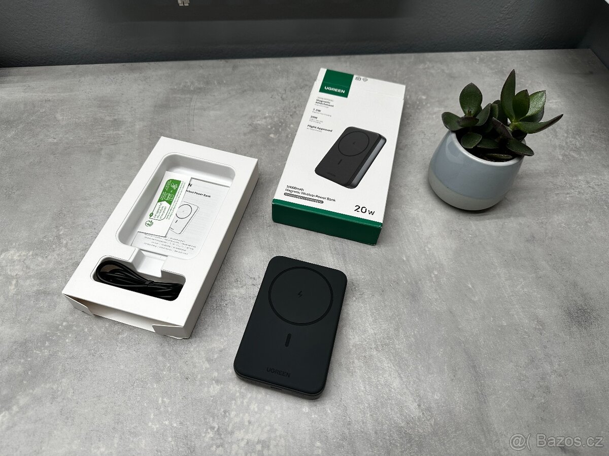 Nová UGREEN 10000mAh Magnetic Wireless Power Bank