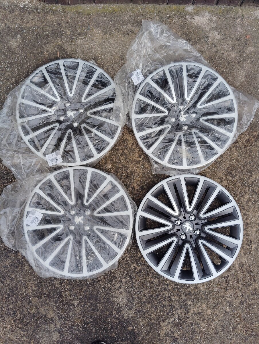 Peugeot kryty kol "16"