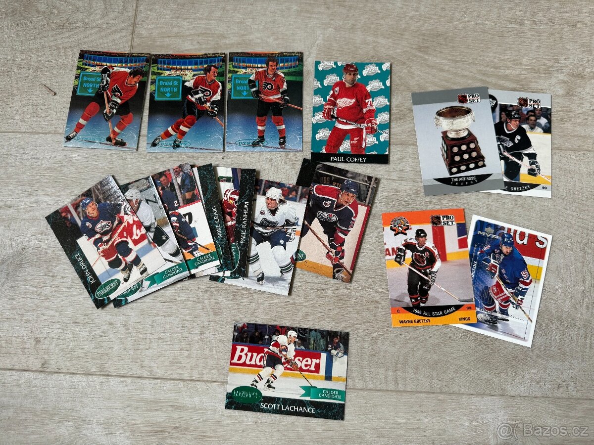 Hokejové karty 90. léta