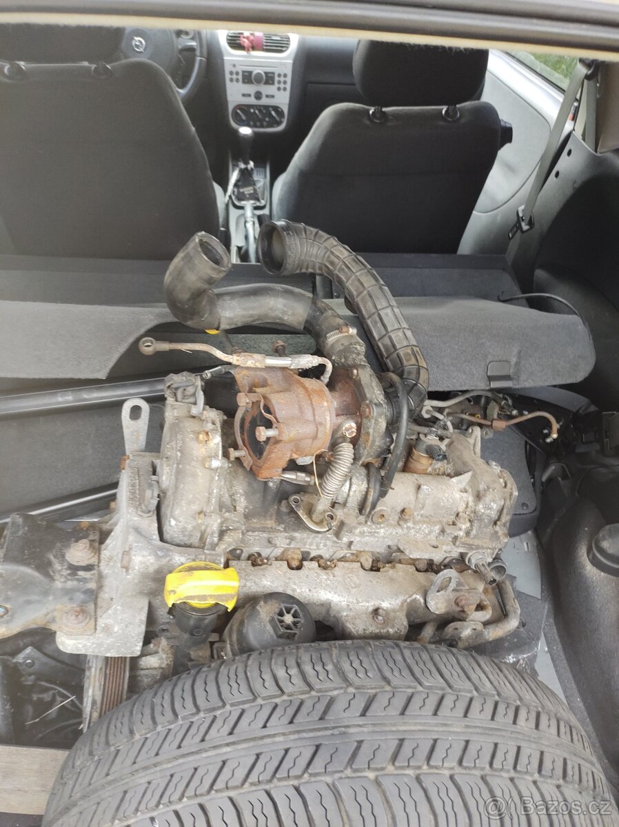 Opel Corsa 1.3 TDCi Meriva motor 51kw