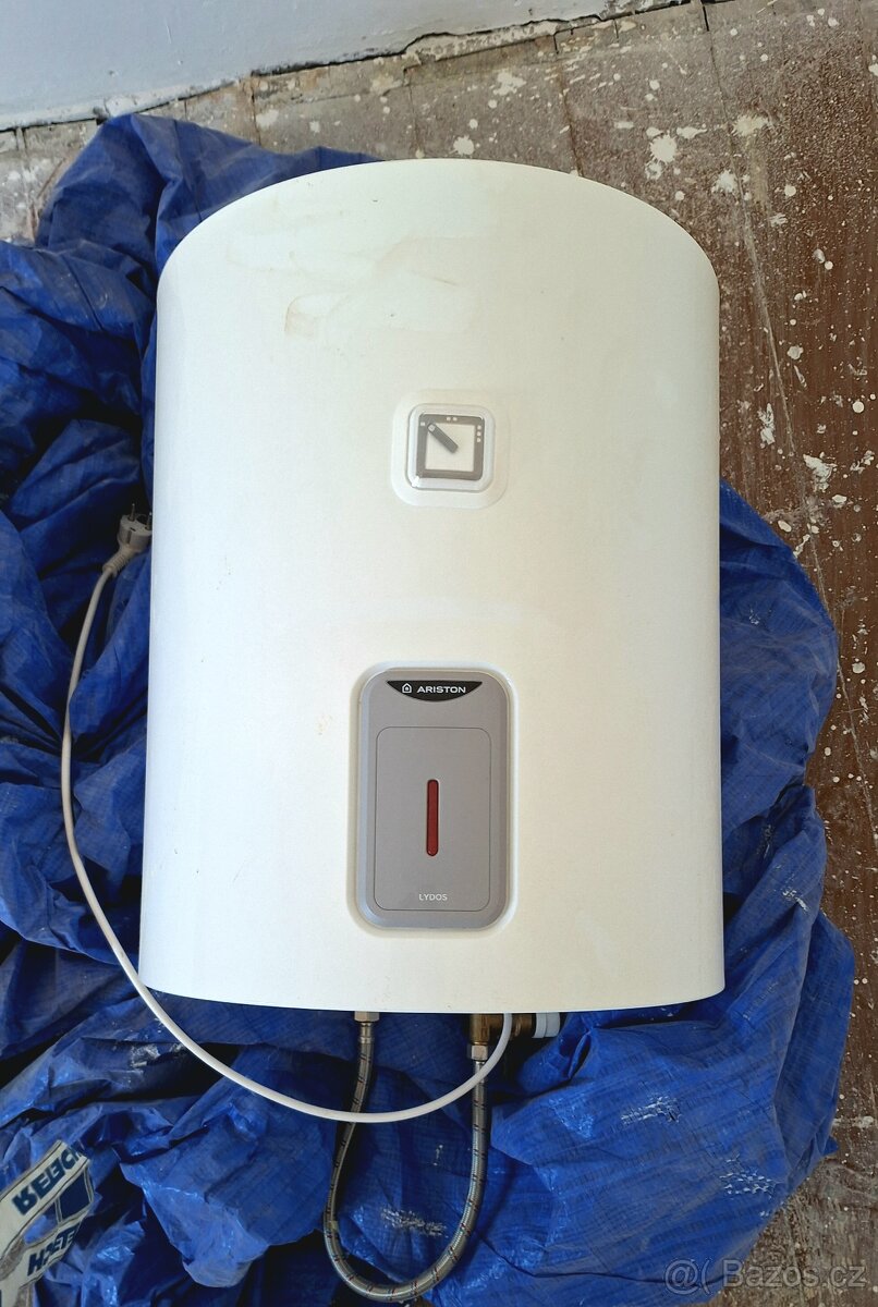 Elektrický ohřívač vody ARISTON