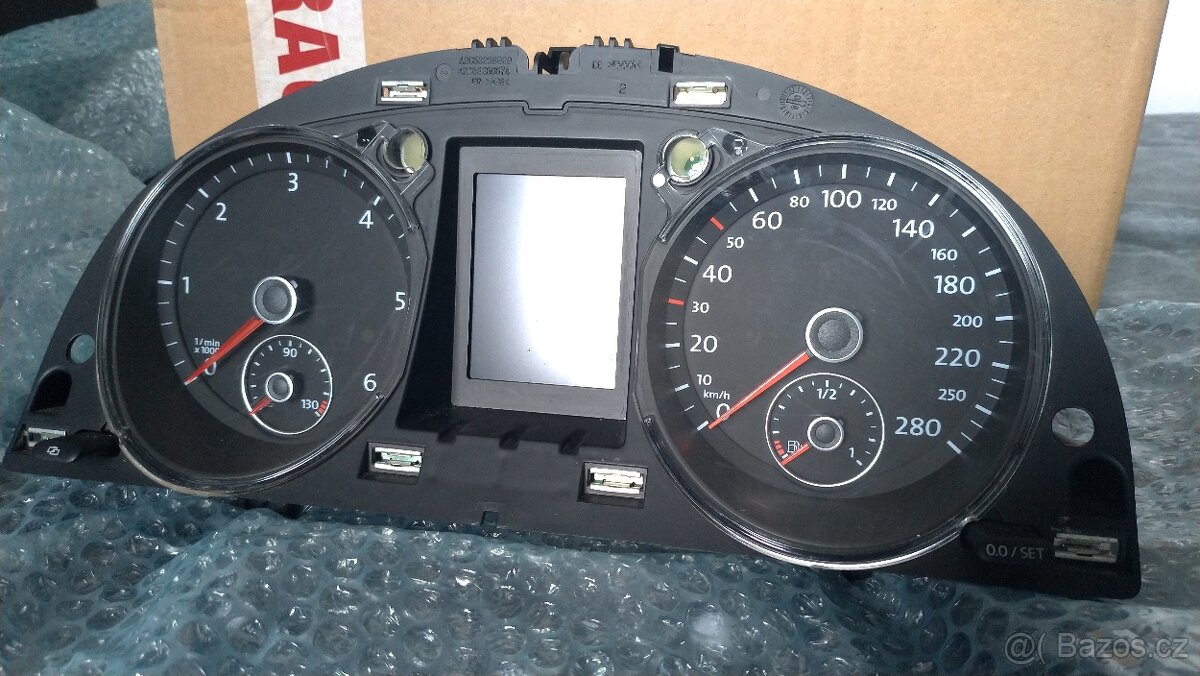 Premium budíky Passat CC 3C8 920 880E - nafta