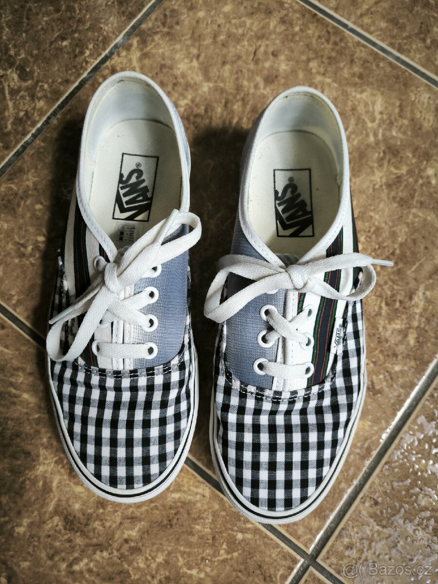 Dámské tenisky Vans 38