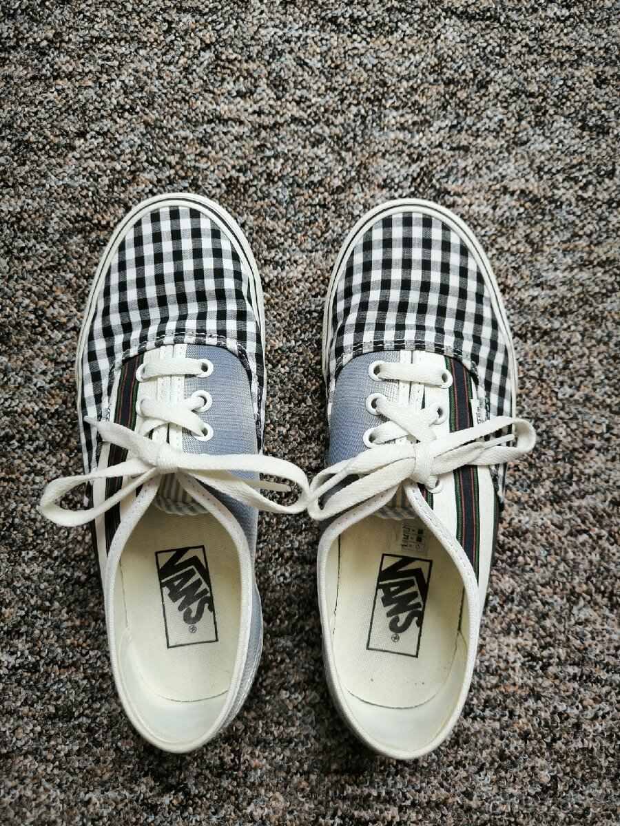 Dámské tenisky Vans 38