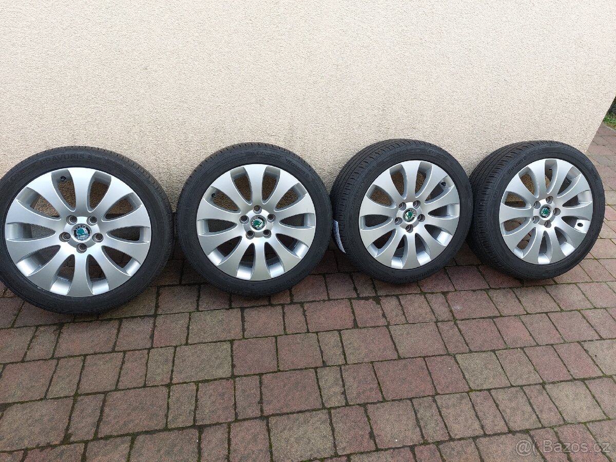 225/45r17Y Barum Bravuris 5