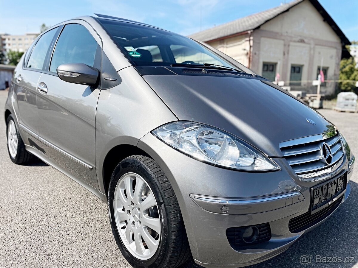 MERCEDES-BENZ A200CDI AUTOMAT VELKÝ SERVIS PANORAMA TOP