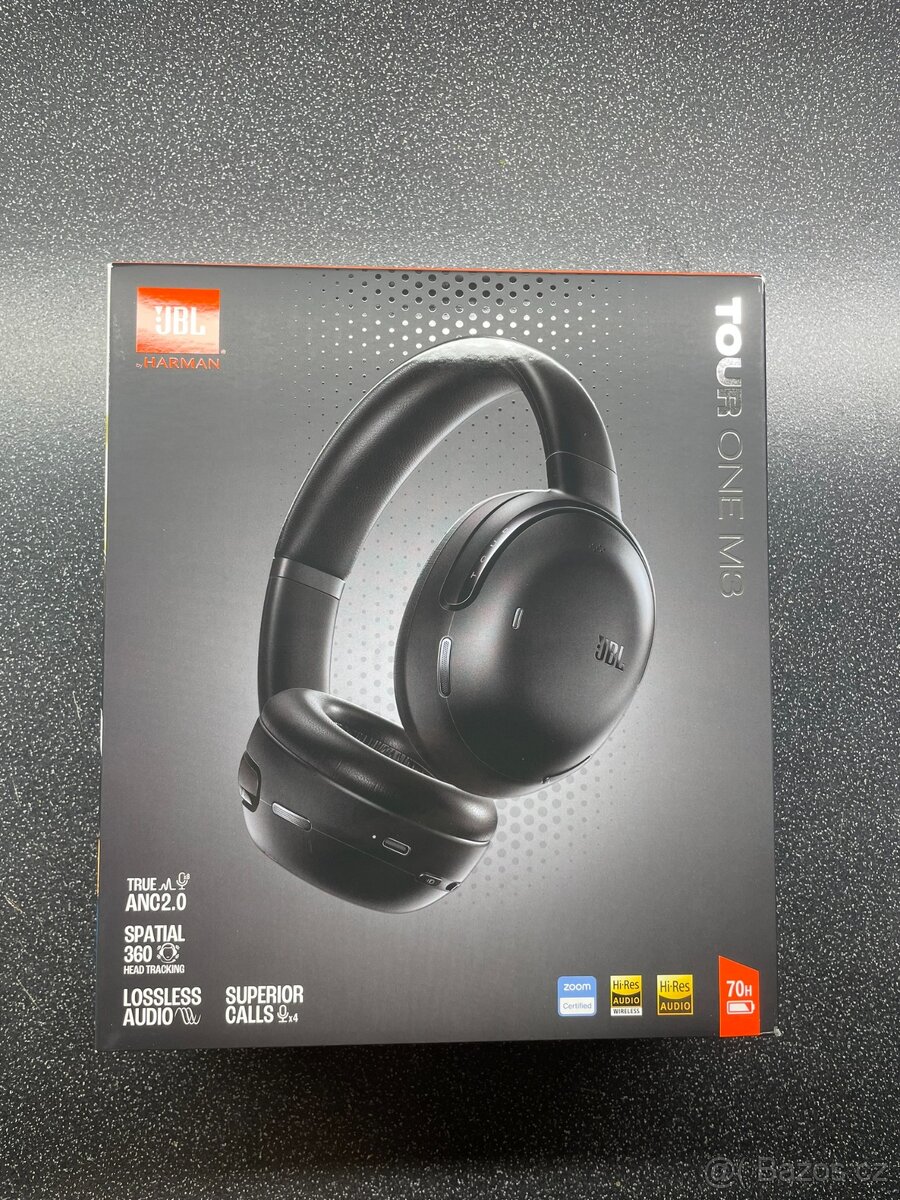 Sluchátka JBL TOUR ONE M3