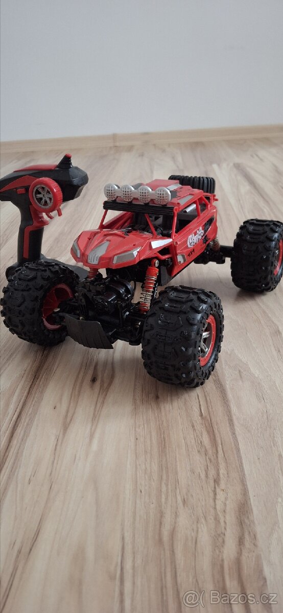 AUTO NA DÁLKOVÉ OVLÁDÁNÍ