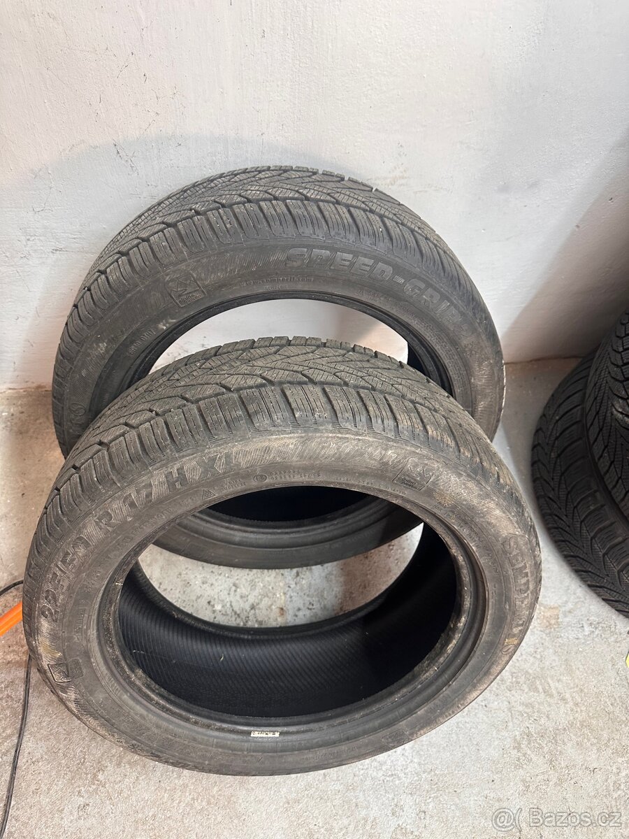 2x ZIMNÍ PNEU 225/50/17