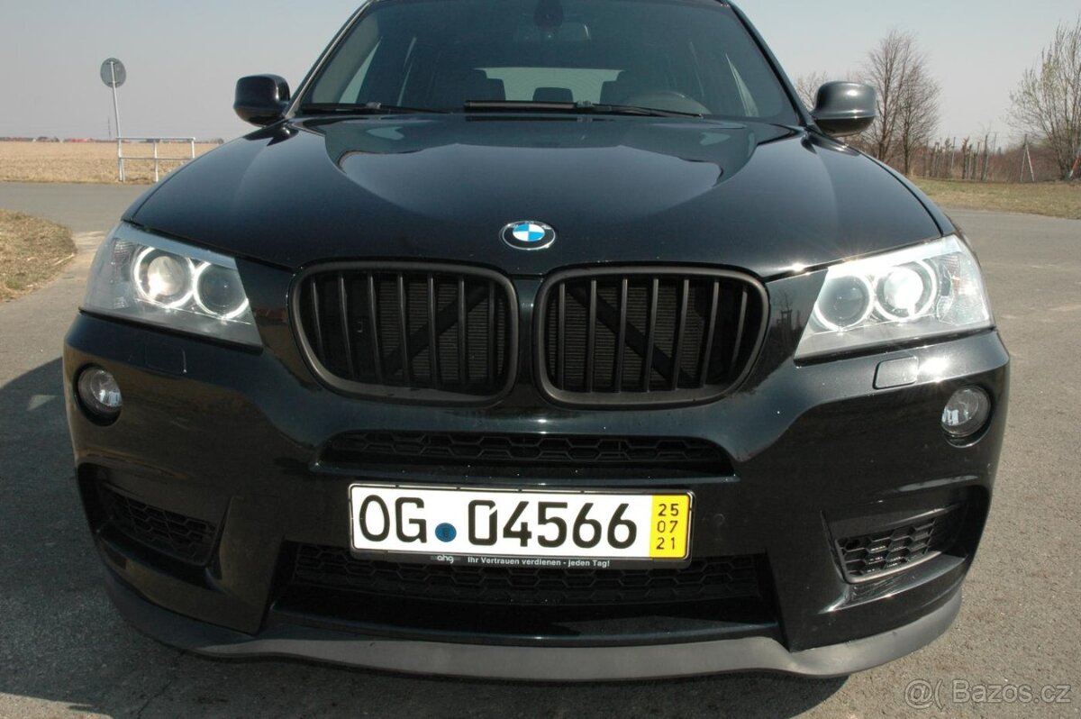 BMW X3 M-packet 35i (8 rychlosti) benzin