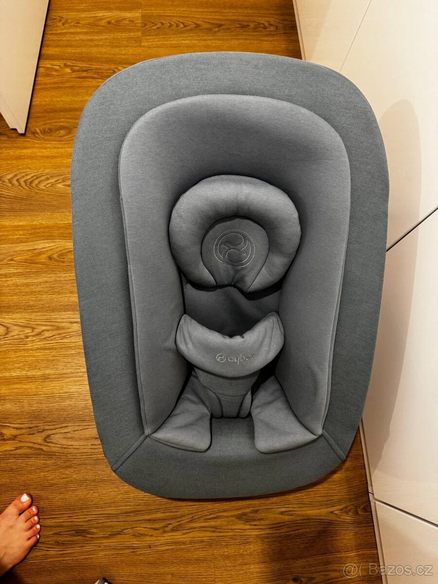 Prodám Cybex Lemo Bouncer – Stone Blue (skvělý stav)