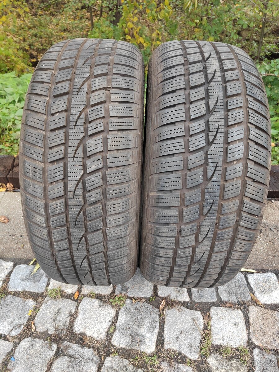 Prodám zánovní zimní pneu 215/55/16 Windforce Snowblazer UHP