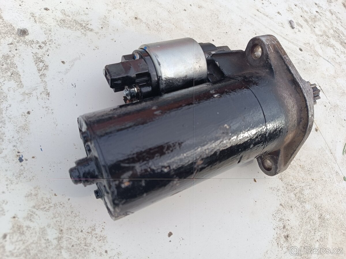 VW golf 1,9 Tdi originální startér Bosch po repasi