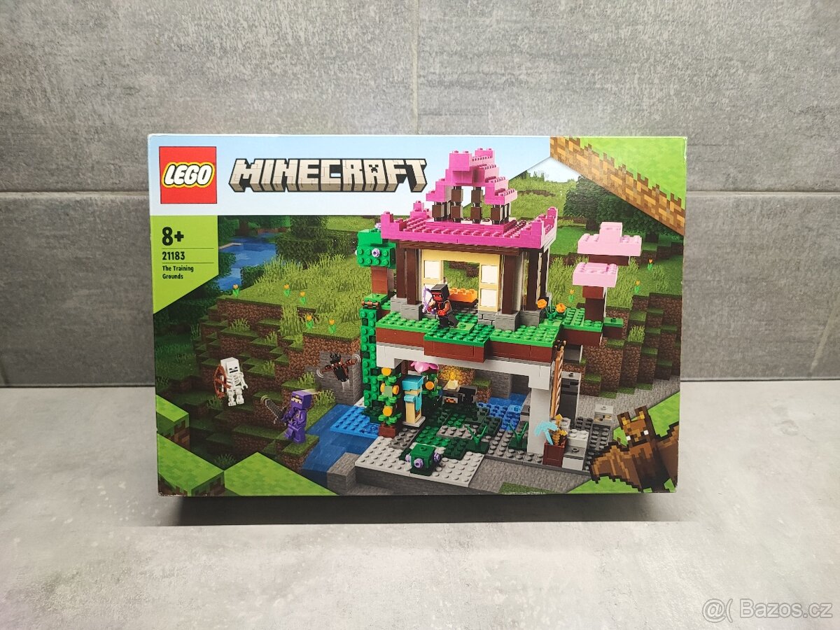 Lego Minecraft 21183 - Výcvikové středisko