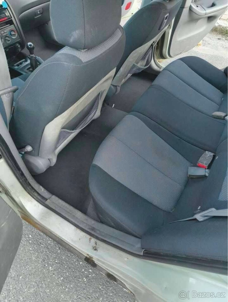 Hyundai Elantra 1.6i/2003