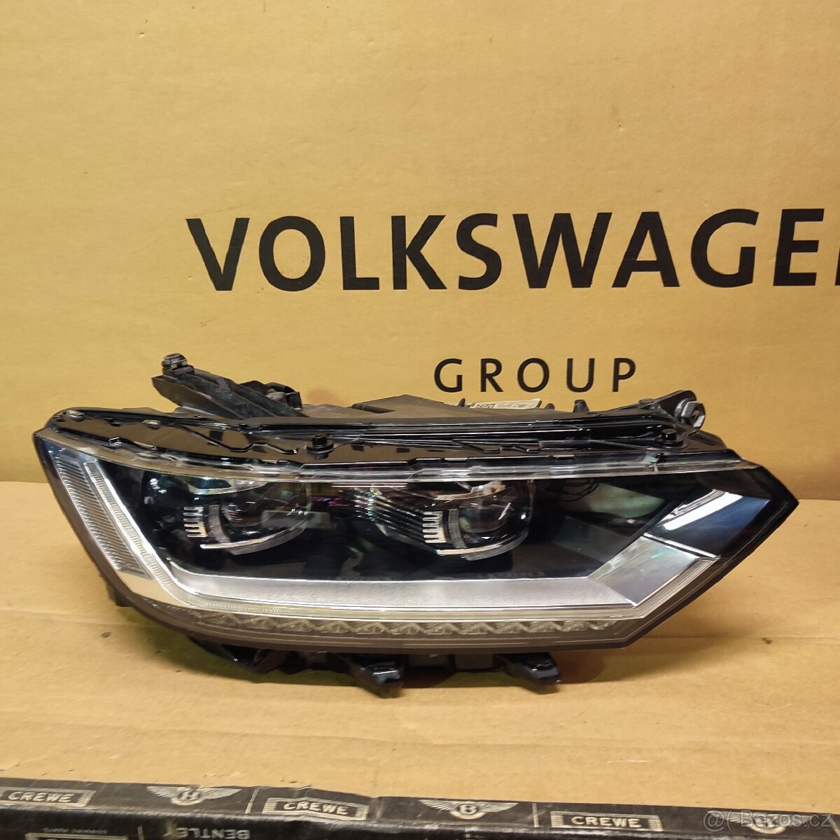 VW Passat B8 nárazník, maska, blatník, světlo