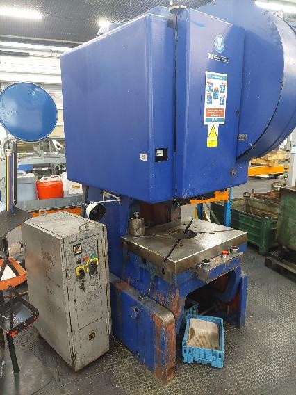 Lis excentrický LEN 63 C