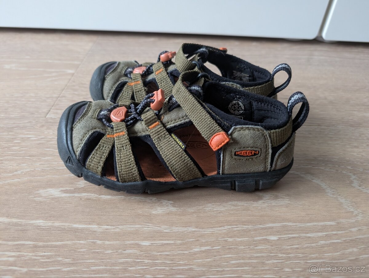 Sandály Keen CNX