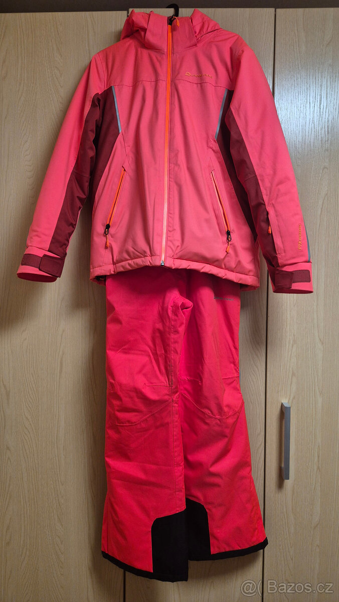 Lyžařský komplet 152/158