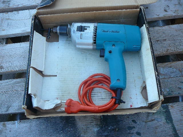 vrtačka příklepová