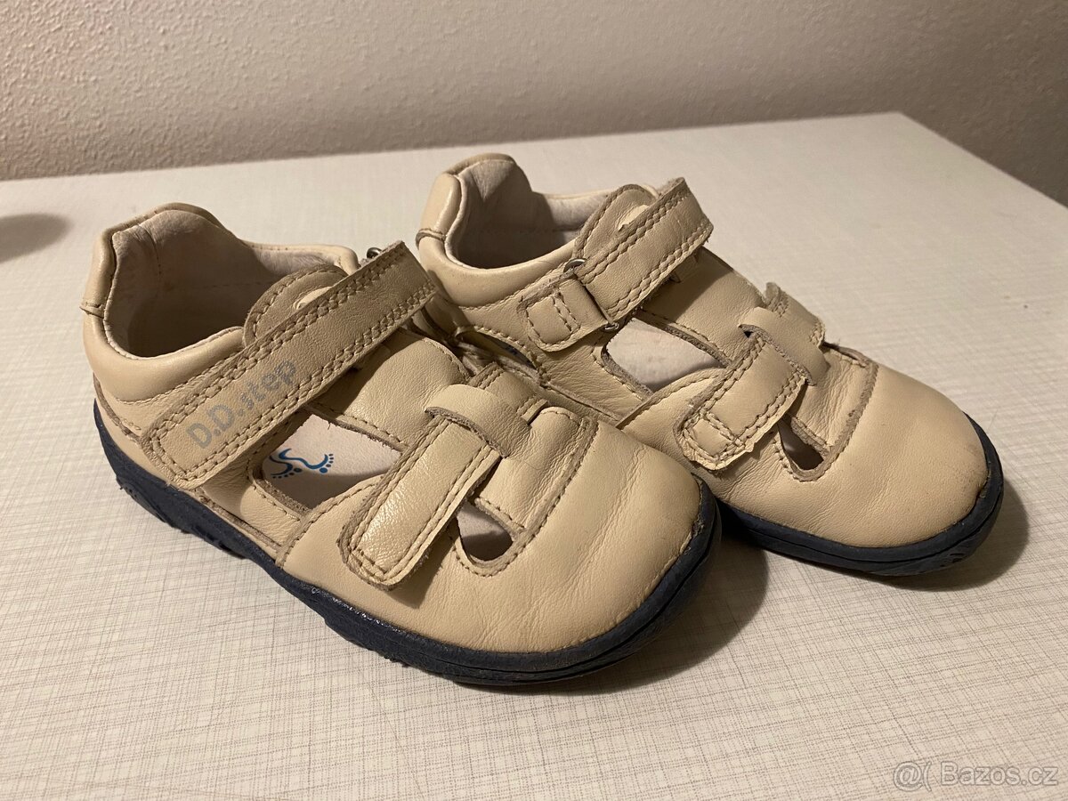 Sandály DD step vel 25