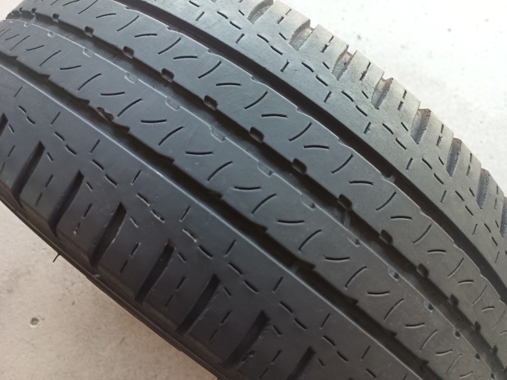 215/65 R16C KLEBER (1616)