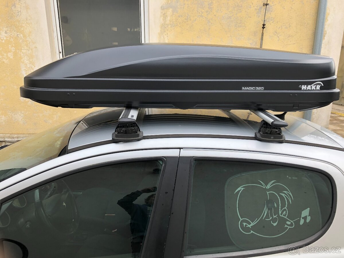 Box Hakr 320 šedý mat