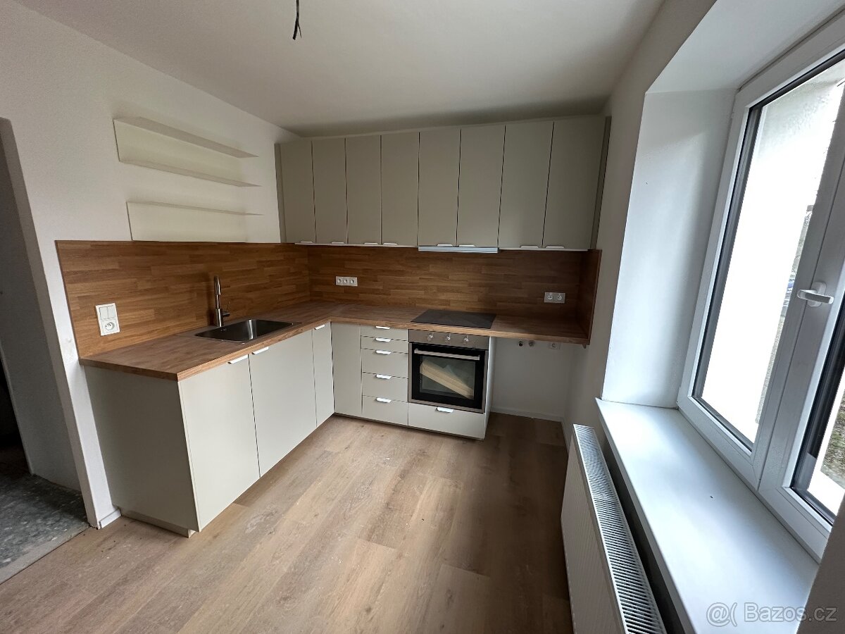 Pronájem bytu 1+1 30 m²