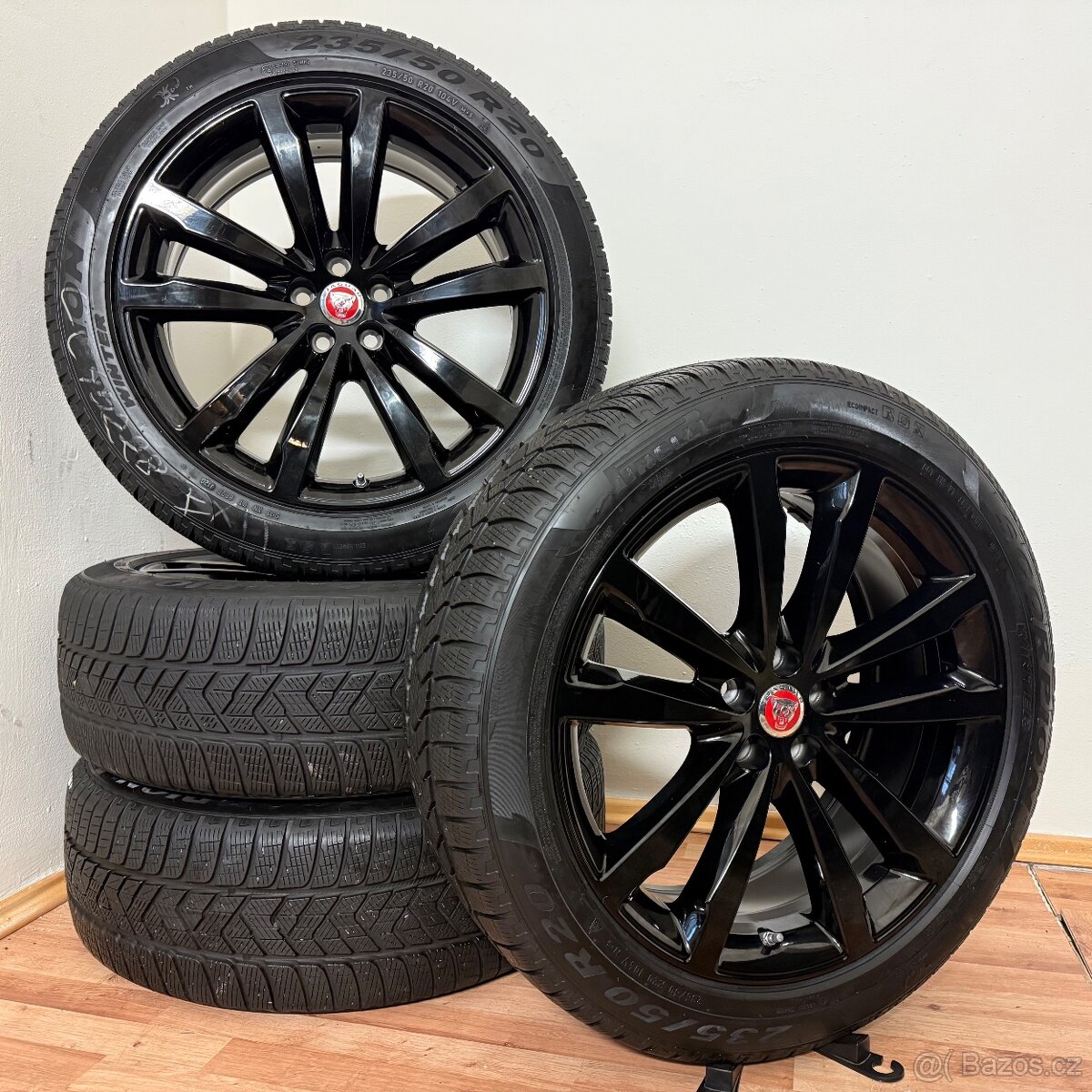 JAGUAR E-PACE 5x108 R20 ET40+ZIMNÍ 235/50R20 7/6mm