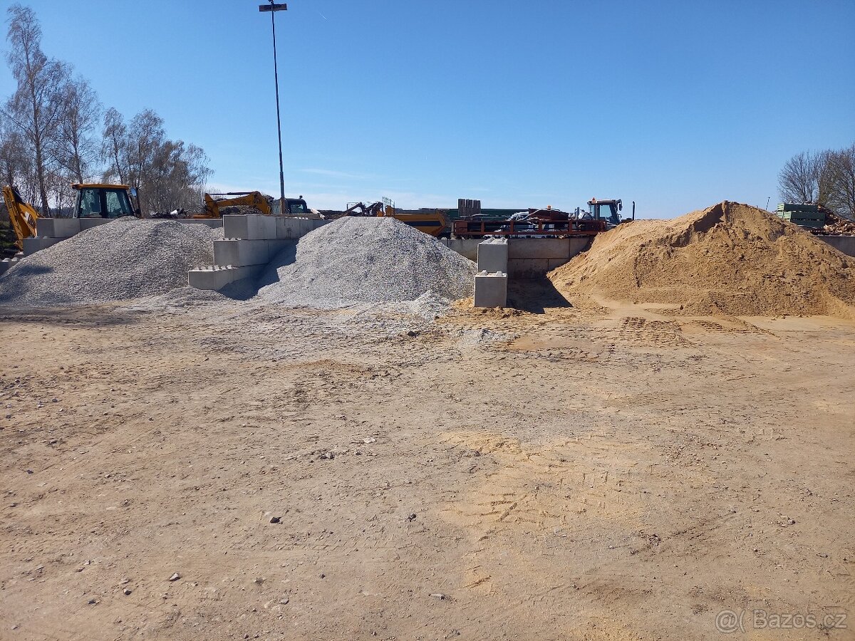 Písek štěrk cement