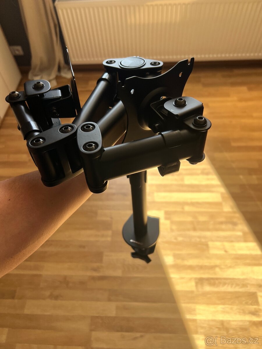 Držák pro 2 monitory