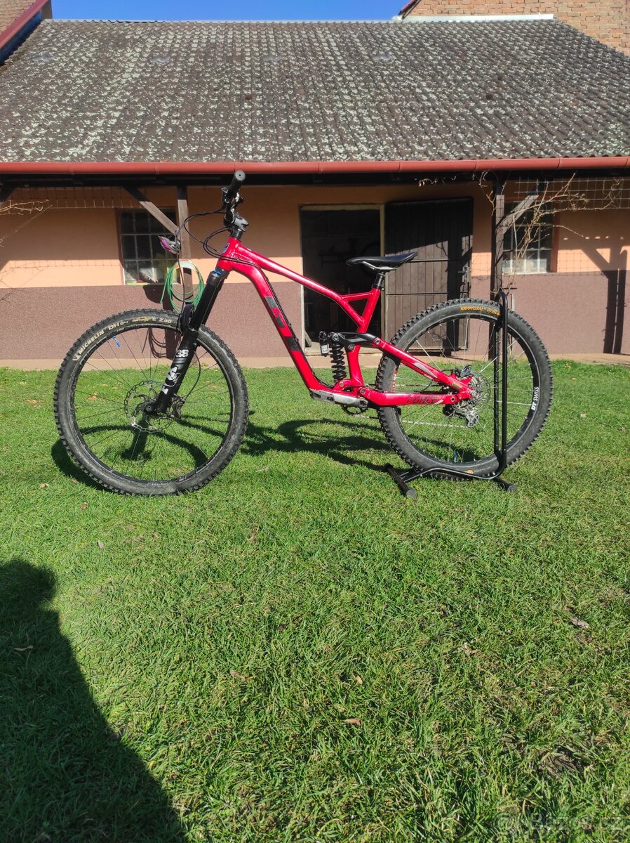 Enduro kolo GT Force comp