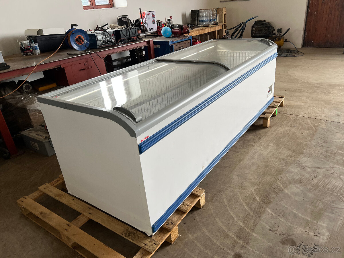 2 x mrazák AHT PARIS 250 L ADVS