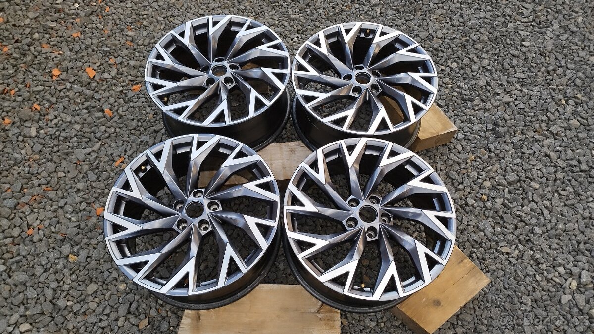 Helix originální alu kola Škoda R19