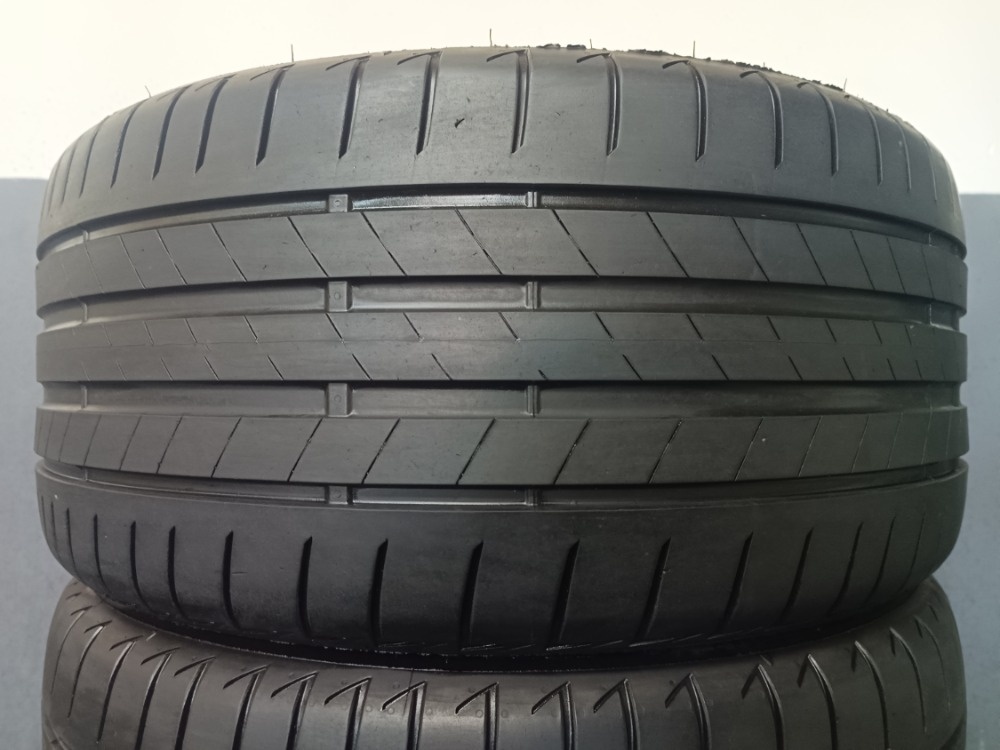 255/35 R19 BRIDGESTONE (0423)