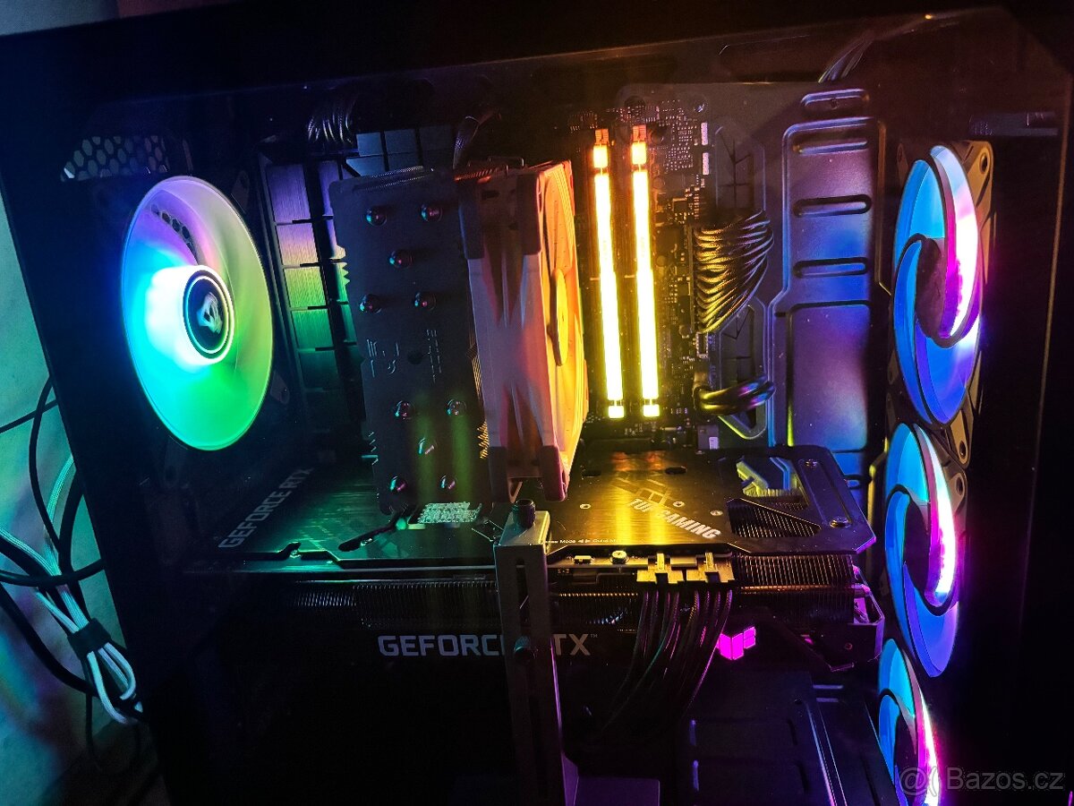 4x ARCTIC P12 PWM PST A-RGB 0dB Black
