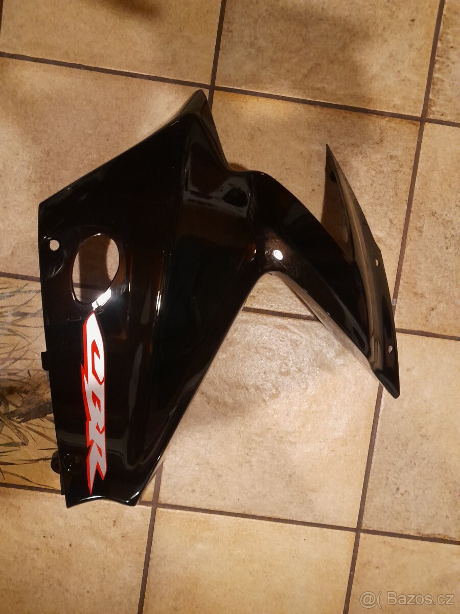 Honda cbr 125R maska