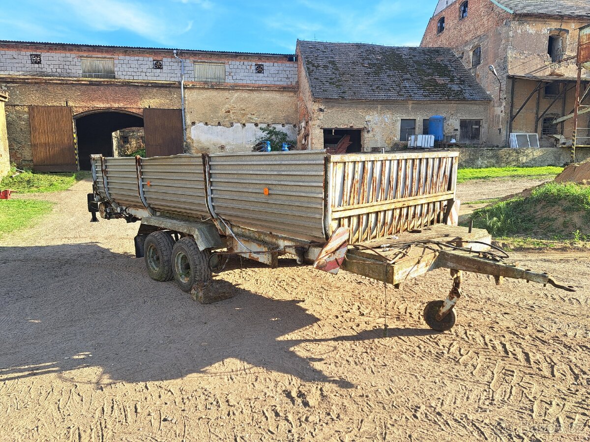 Sběrací vůz