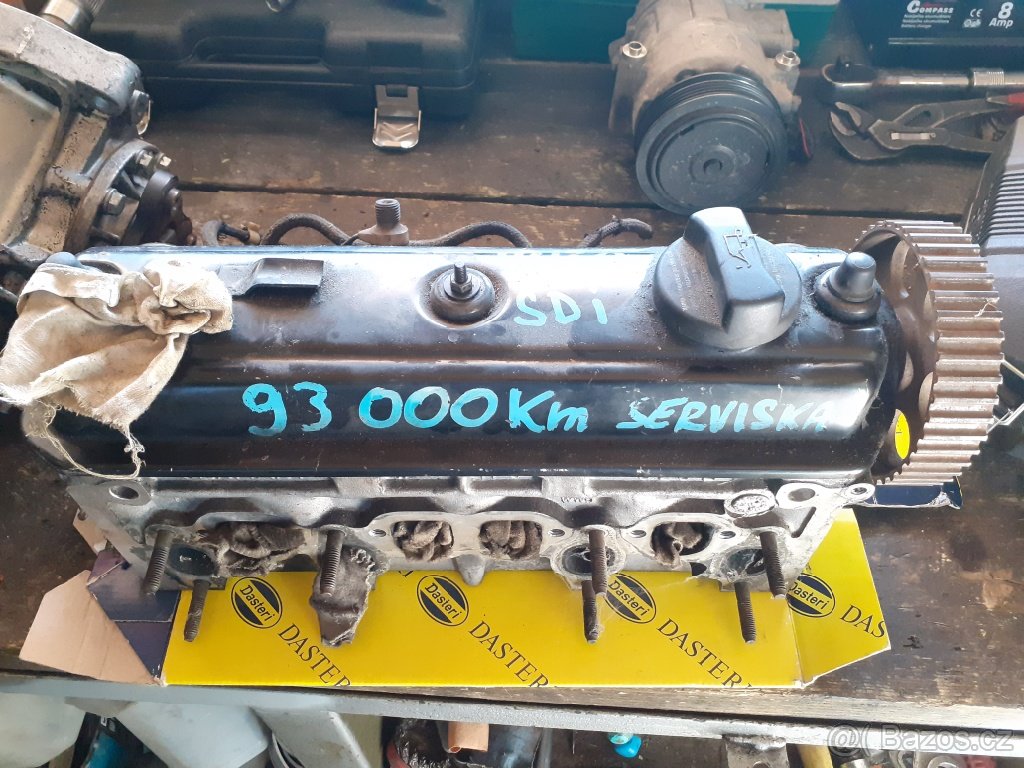 VW rv 1999 SDI hlava kompletní