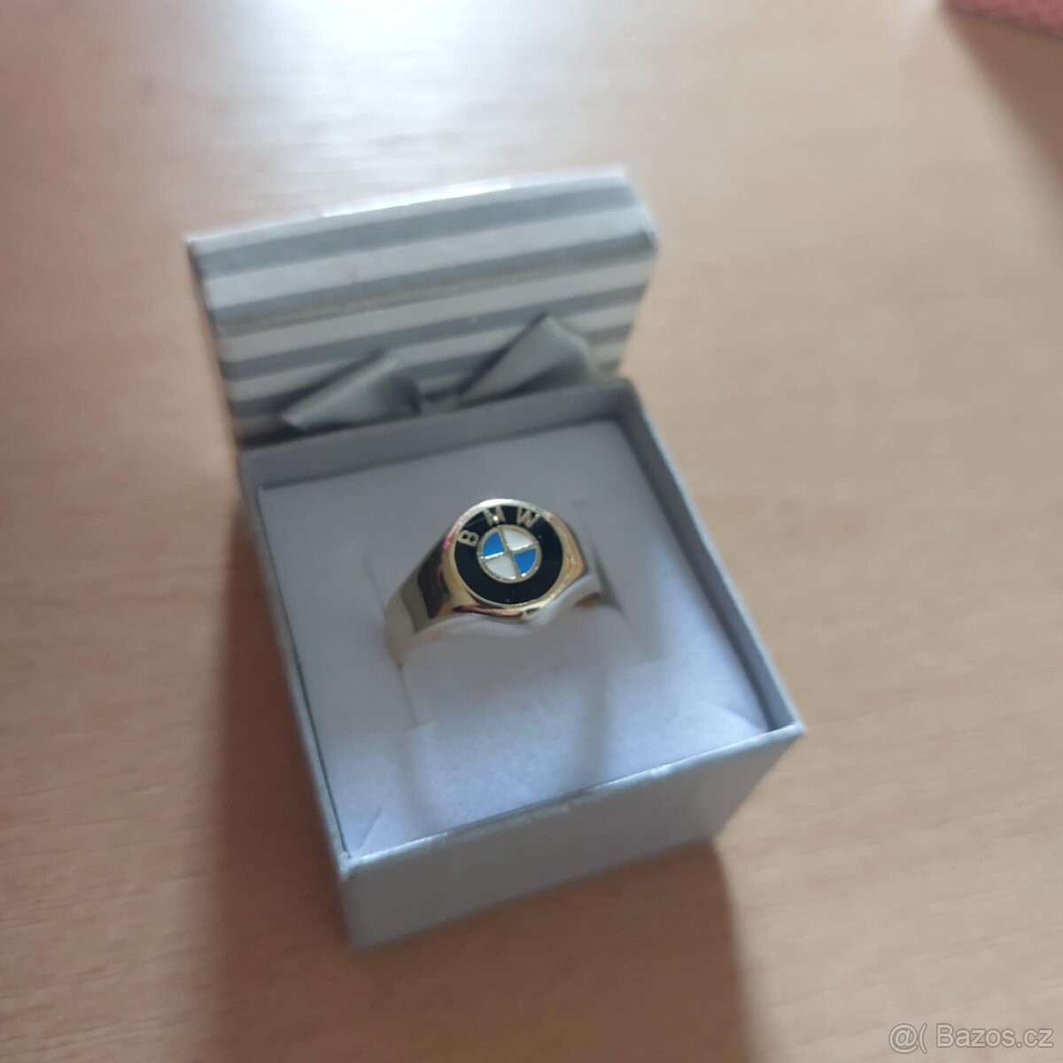 Prodám zlatý prstýnek 585/1000 Váha 3,89g