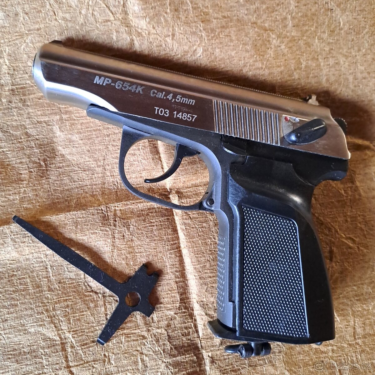 Makarov uloženka 2003