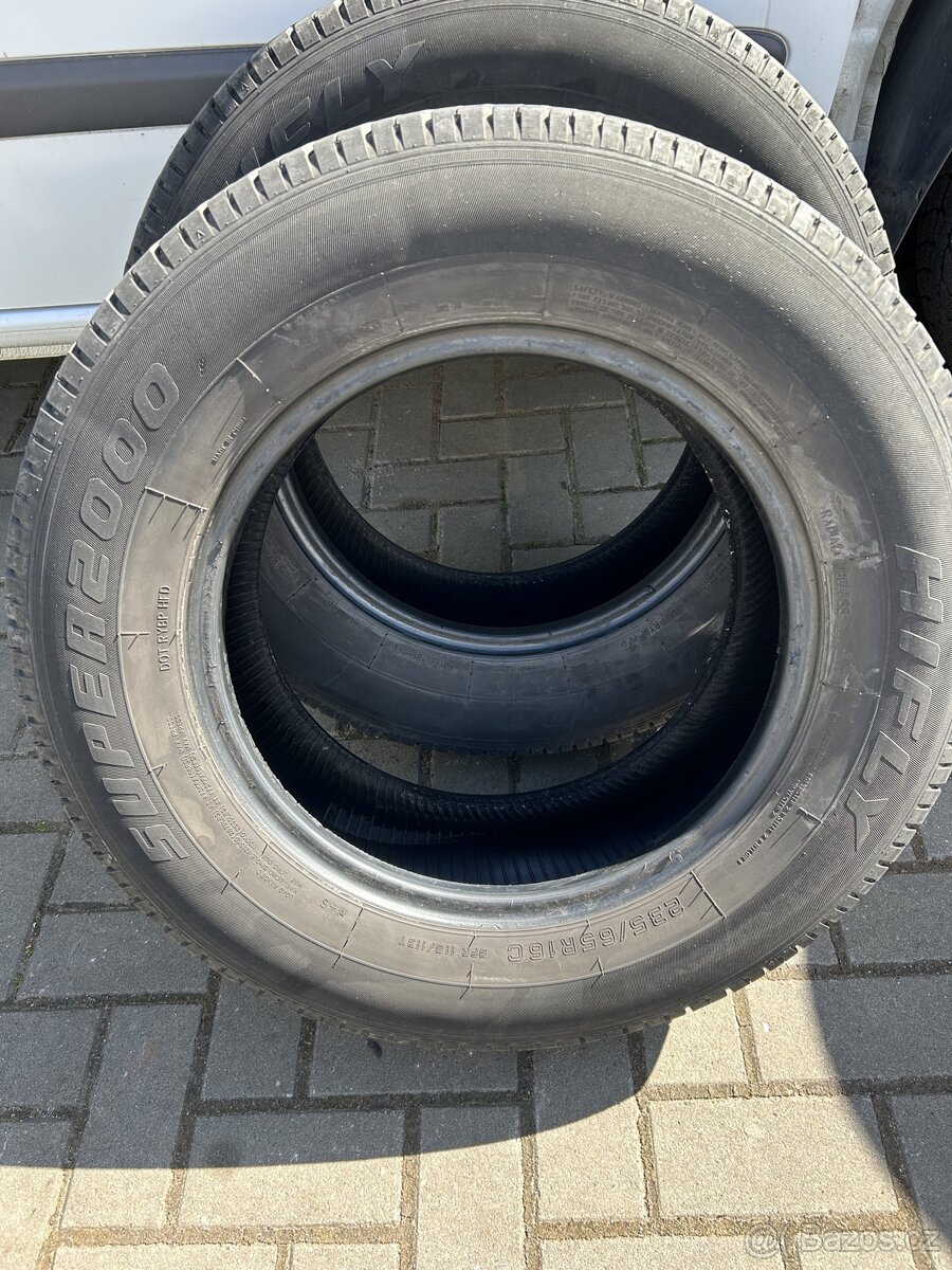 235/65/16C letní