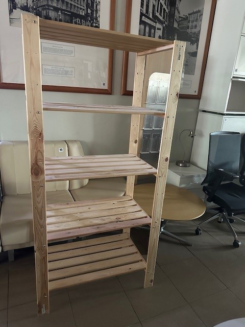 prodám regál dřevěný IKEA