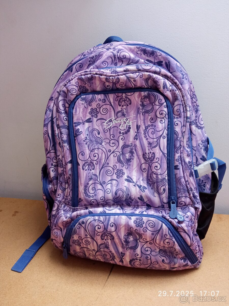 Školní batoh