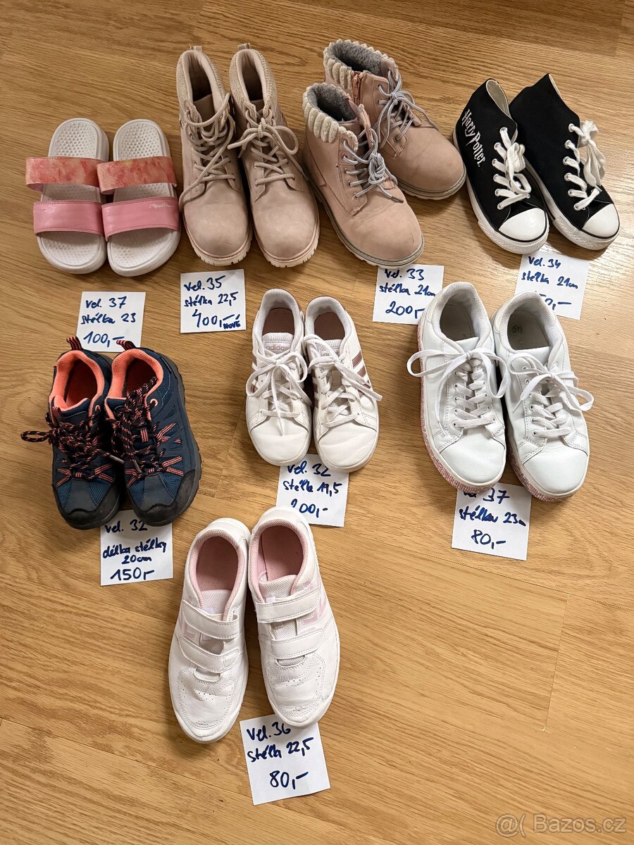 Divci botky ruzne velikost 32-39