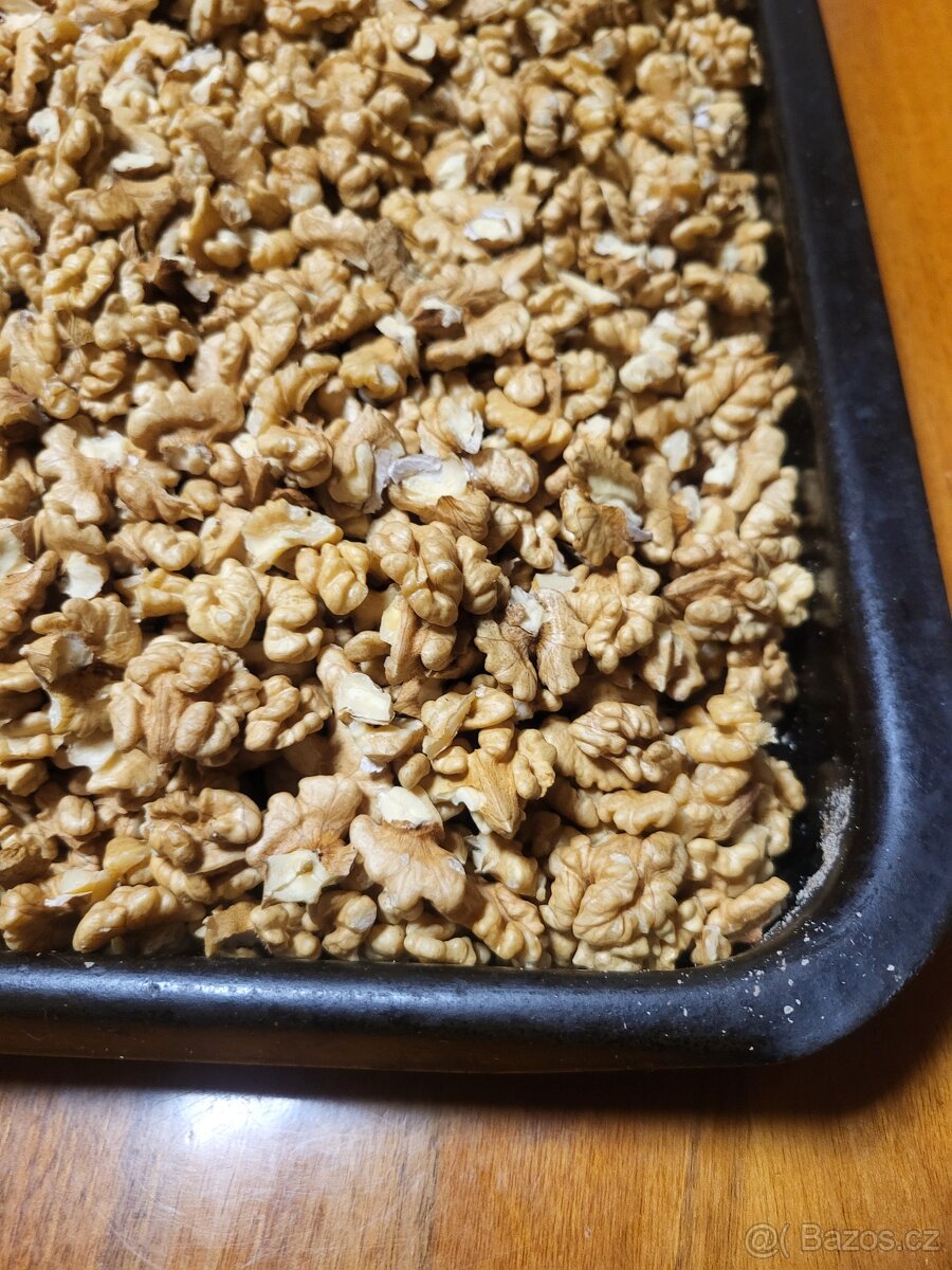 Vlašské ořechy loupané