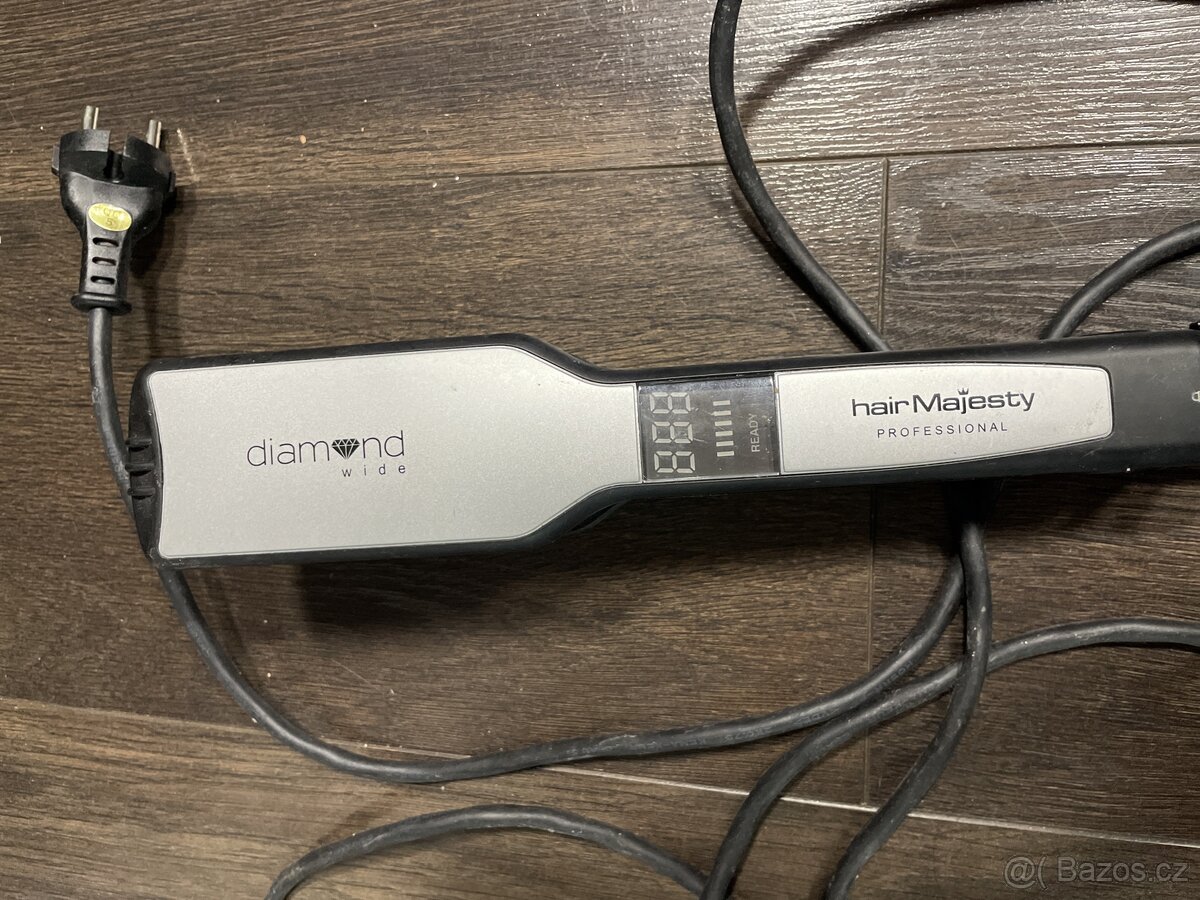 Žehlička na vlasy DIAMOND WIDE HAIR MAJESTY